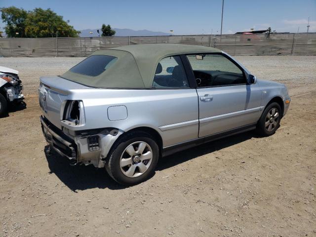 3VWDC21V12M810085 - 2002 VOLKSWAGEN CABRIO GLX 银色 照片 3