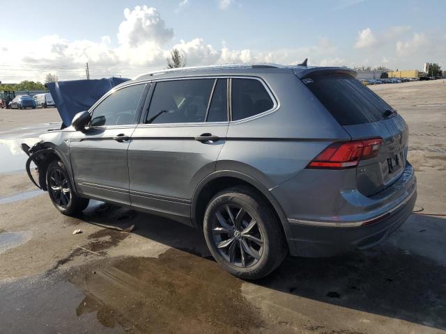 3VV3B7AX9RM063847 - 2024 VOLKSWAGEN TIGUAN SE ნაცრისფერი ფოტო 2