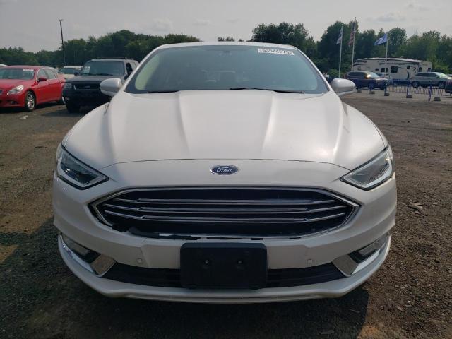 3FA6P0SU6JR110595 - 2018 FORD FUSION TITANIUM/PLATINUM PHEV WHITE photo 5