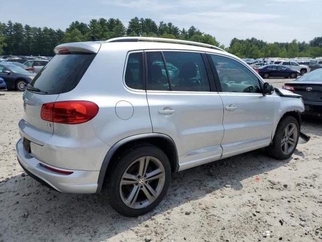 WVGTV7AXXHK016950 - 2017 VOLKSWAGEN TIGUAN SPORT SILVER photo 3