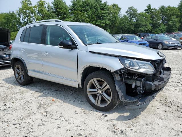 WVGTV7AXXHK016950 - 2017 VOLKSWAGEN TIGUAN SPORT SILVER photo 4