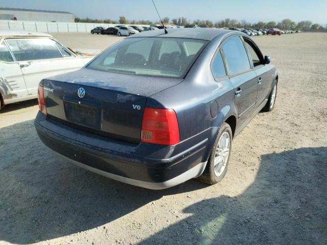 WVWPD63B0WE423059 - 1998 VOLKSWAGEN PASSAT GLX Mavi foto 4