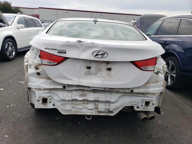 KMHDH6AE4DU019829 - 2013 HYUNDAI ELANTRA CO GS WHITE photo 6