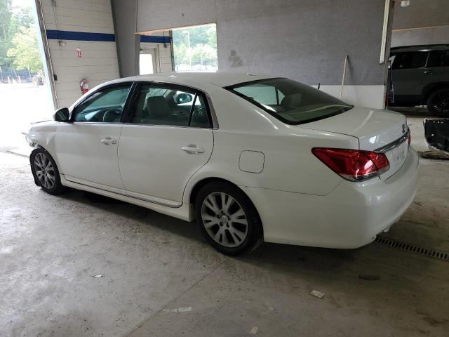 4T1BK3DBXBU400767 - 2011 TOYOTA AVALON BASE WHITE photo 2