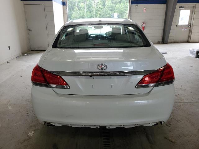 4T1BK3DBXBU400767 - 2011 TOYOTA AVALON BASE WHITE photo 6