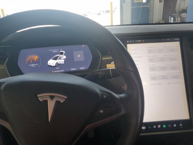 5YJXCAE20JF100088 - 2018 TESLA MODEL X WHITE photo 9