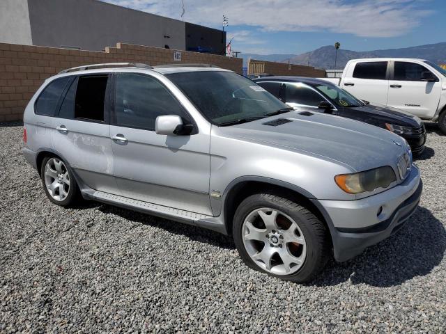 WBAFB33551LH21136 - 2001 BMW X5 4.4I SILVER photo 4