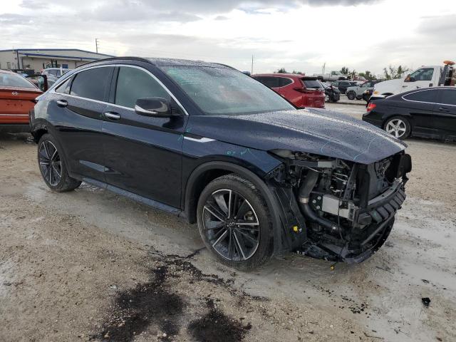 3PCAJ5J3XNF105855 - 2022 INFINITI QX55 LUXE BLUE photo 4