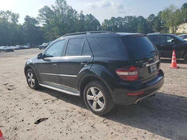 4JGBB8GB5BA705359 - 2011 MERCEDES-BENZ ML 350 4MATIC BLACK photo 2