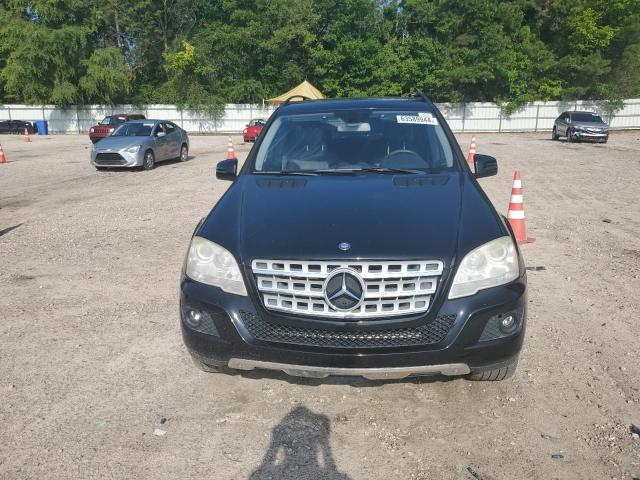 4JGBB8GB5BA705359 - 2011 MERCEDES-BENZ ML 350 4MATIC BLACK photo 5