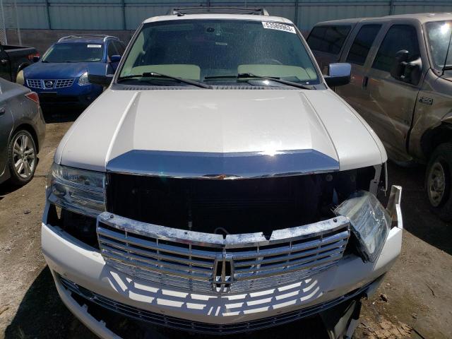 5LMJJ2J50AEJ09112 - 2010 LINCOLN NAVIGATOR 白色 照片 5