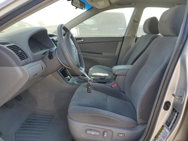 4T1BE32K45U398495 - 2005 TOYOTA CAMRY LE SILVER photo 13