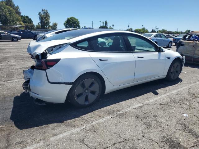 5YJ3E1EAXMF852000 - 2021 TESLA MODEL 3 白色 照片 3