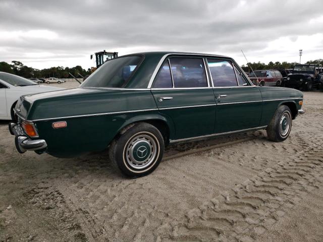 11511010218392 - 1972 MERCEDES-BENZ 220D GREEN photo 3