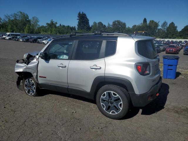 ZACCJBCT9GPE09906 - 2016 JEEP RENEGADE TRAILHAWK SILVER photo 2