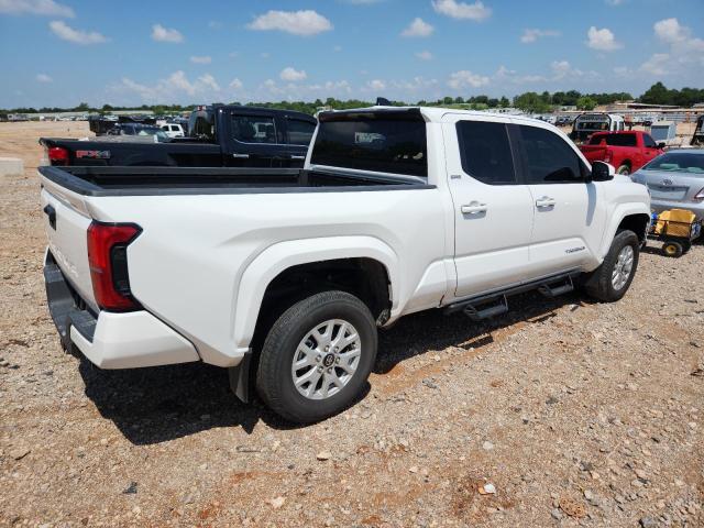 3TYLB5JN6RT040080 - 2024 TOYOTA TACOMA DOUBLE CAB WHITE photo 3