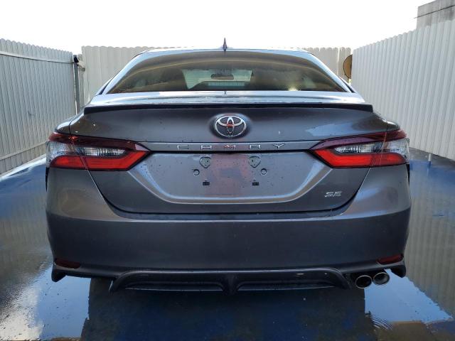 4T1G11AK6RU869933 - 2024 TOYOTA CAMRY SE NIGHT SHADE GRAY photo 6