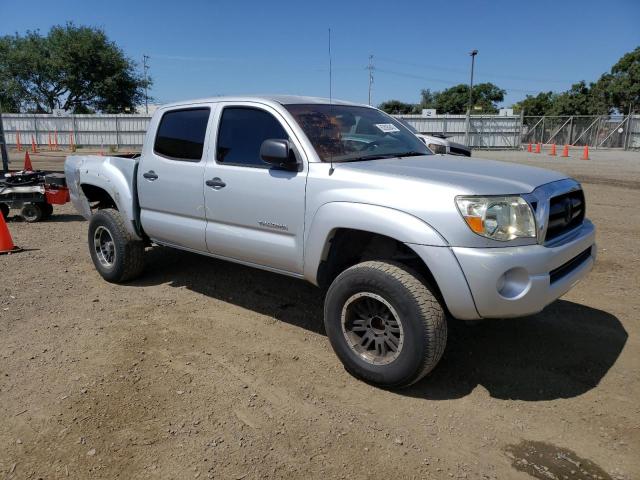 5TEJU62N16Z164810 - 2006 TOYOTA TACOMA DOUBLE CAB PRERUNNER SILVER photo 4