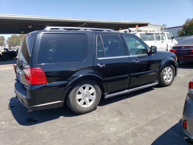 5LMFU275X5LJ01962 - 2005 LINCOLN NAVIGATOR შავი ფოტო 3