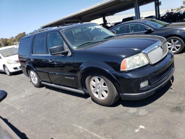 5LMFU275X5LJ01962 - 2005 LINCOLN NAVIGATOR შავი ფოტო 4
