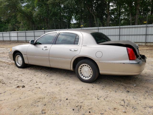 1LNHM81WX1Y676639 - 2001 LINCOLN TOWN CAR EXECUTIVE SILVER photo 2