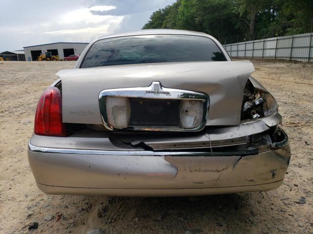 1LNHM81WX1Y676639 - 2001 LINCOLN TOWN CAR EXECUTIVE SILVER photo 6