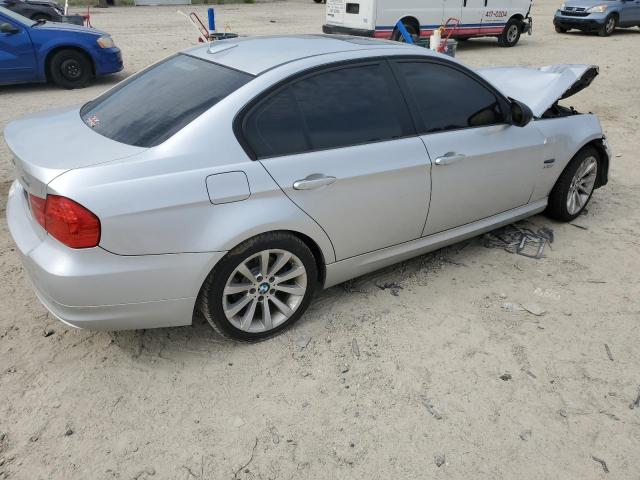 WBAPK5C54BF124833 - 2011 BMW 328 XI SULEV SILVER photo 3