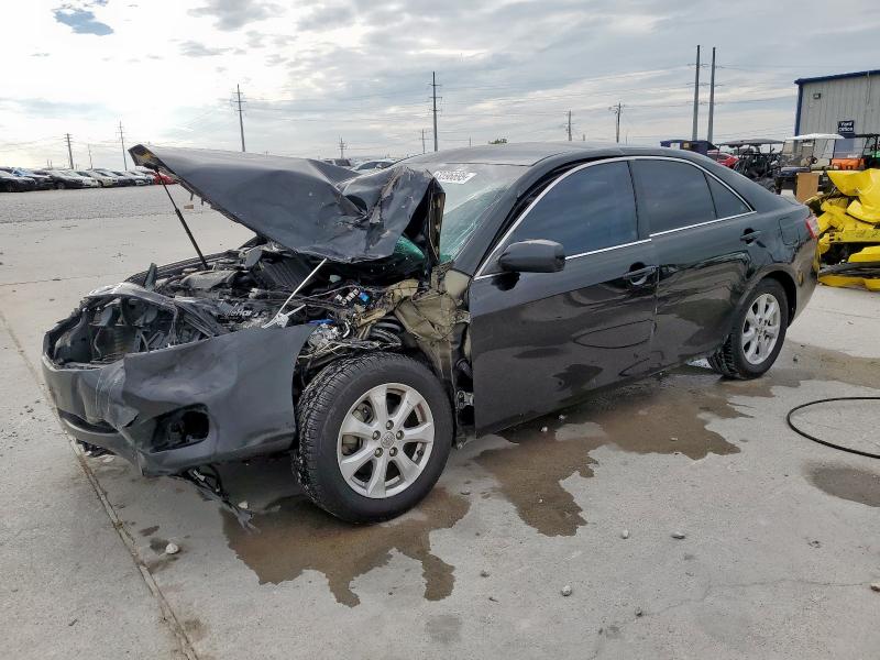 2011 TOYOTA CAMRY BASE, null