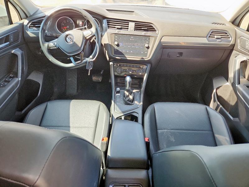 3VV3B7AX5JM186484 - 2018 VOLKSWAGEN TIGUAN SE Weiß Foto 8