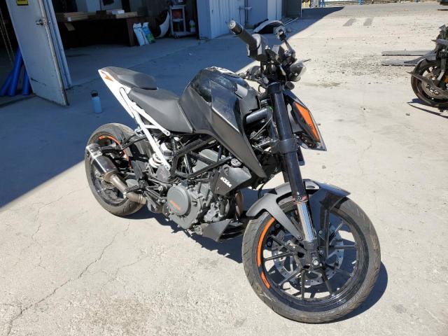 MD2JPJ40XMC267743 - 2021 KTM 390 DUKE WHITE photo 1