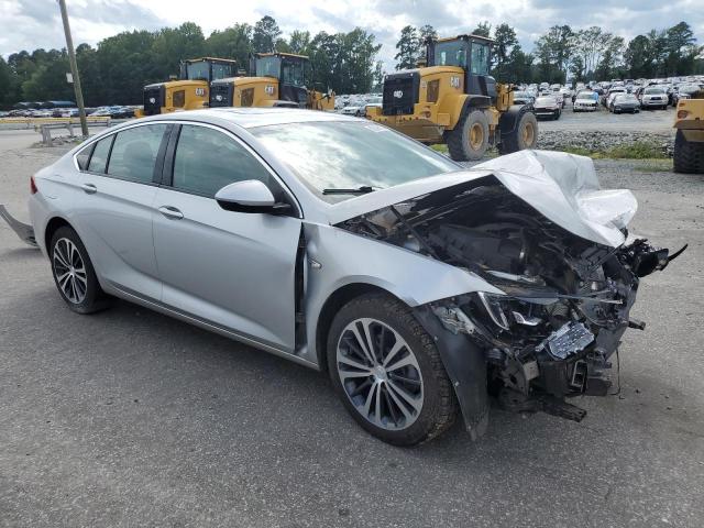 W04GP6SX9J1076281 - 2018 BUICK REGAL ESSENCE SILVER photo 4