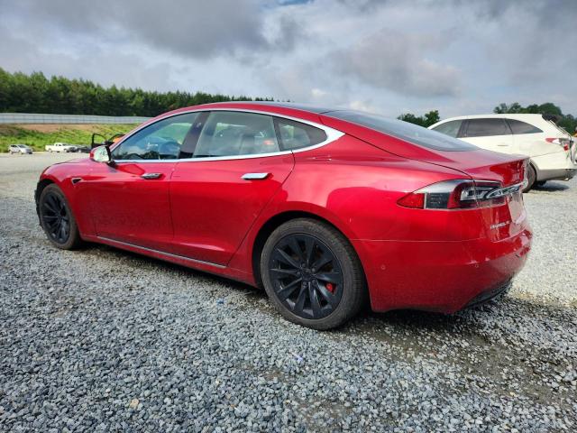 5YJSA1E42JF259793 - 2018 TESLA MODEL S წითელი ფოტო 2