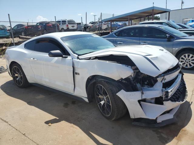 1FA6P8TD1L5126965 - 2020 FORD MUSTANG WHITE photo 4