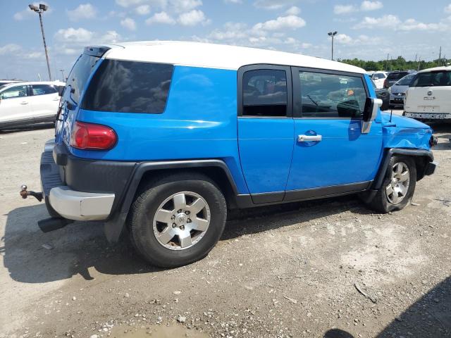 JTEZU11F870017364 - 2007 TOYOTA FJ CRUISER BLUE photo 3