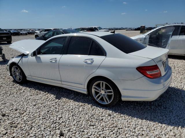 WDDGF4HBXEA942879 - 2014 MERCEDES-BENZ C 250 WHITE photo 2