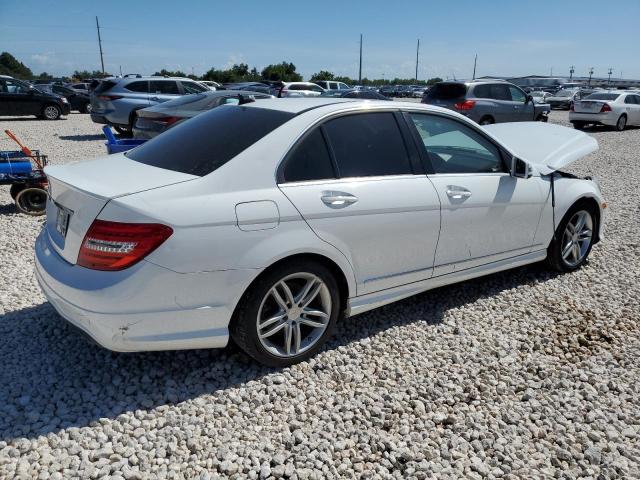 WDDGF4HBXEA942879 - 2014 MERCEDES-BENZ C 250 WHITE photo 3