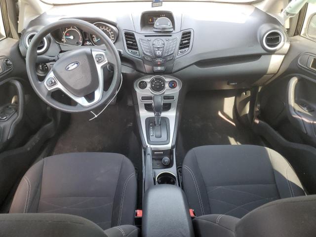 3FADP4EJXJM121449 - 2018 FORD FIESTA SE 黑色 照片 8