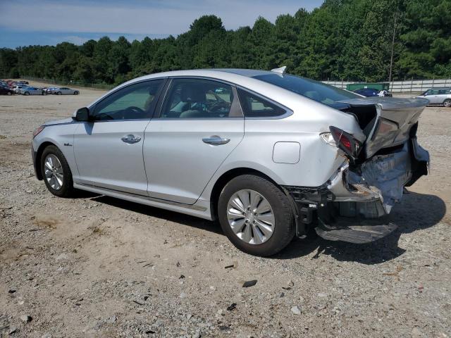 KMHE24L18HA043563 - 2017 HYUNDAI SONATA HYBRID GRAY photo 2