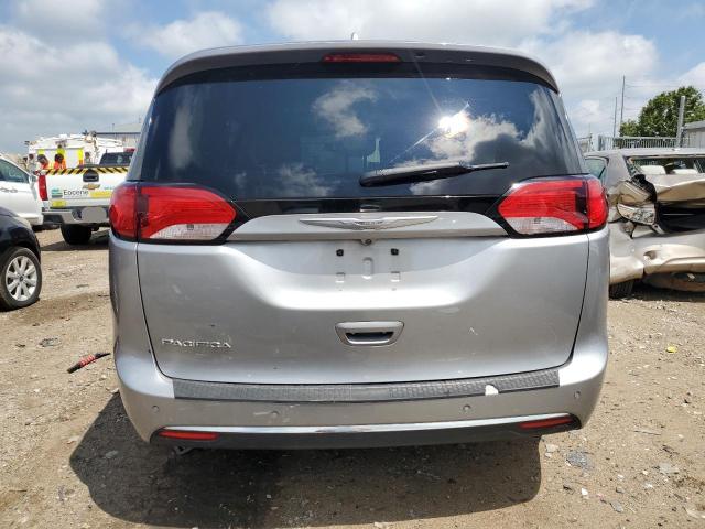 2C4RC1EG4HR538602 - 2017 CHRYSLER PACIFICA TOURING L PLUS SILVER photo 6