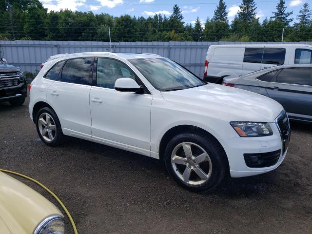 WA1LKCFP7AA069027 - 2010 AUDI Q5 PREMIUM PLUS WHITE photo 4