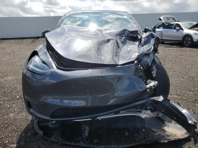 7SAYGDEFXSA362196 - 2025 TESLA MODEL Y CHARCOAL photo 5