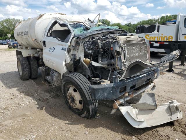 3FDPF7561YMA37517 - 2000 FORD F750 SUPER DUTY WHITE photo 1