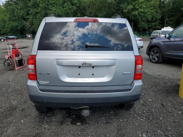 1C4NJRFB8ED908311 - 2014 JEEP PATRIOT LATITUDE SILVER photo 6