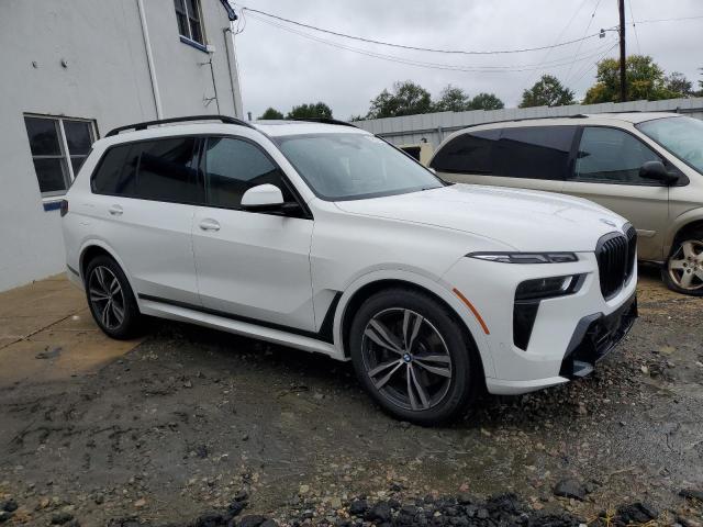 NJ1549E - 2023 BMW X7 XDRIVE4 WHITE photo 4