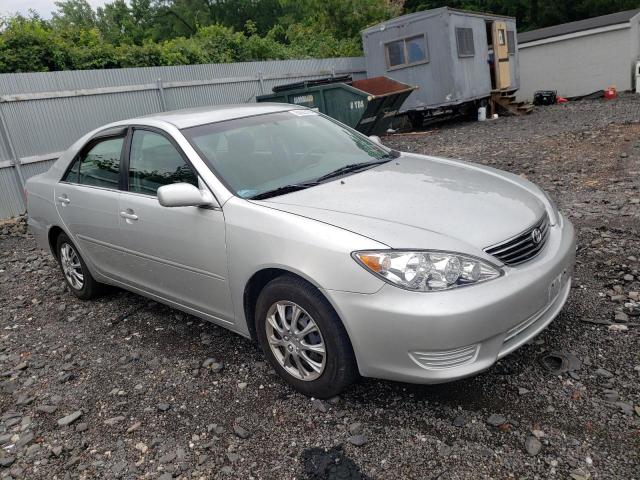 4T1BE32K05U103179 - 2005 TOYOTA CAMRY LE GRAY photo 4