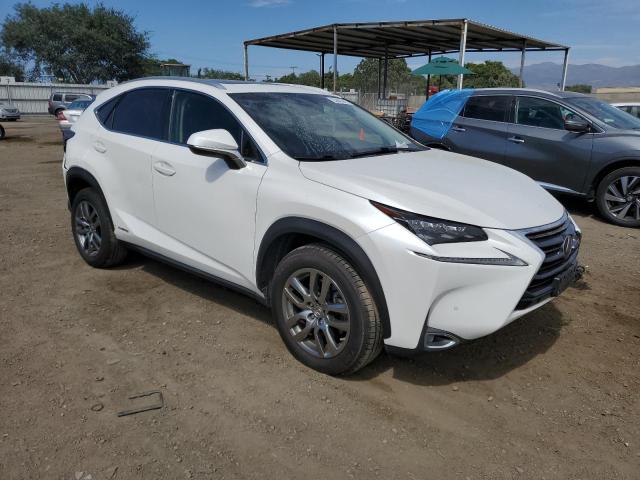 JTJBJRBZ3G2033558 - 2016 LEXUS NX 300H WHITE photo 4