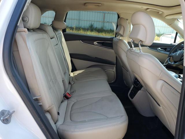 2LMTJ8LP1GBL84347 - 2016 LINCOLN MKX RESERVE Білий фото 11
