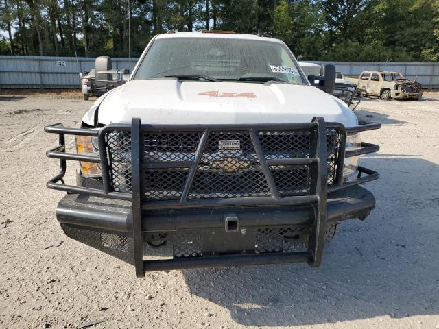 1GCJK33668F227394 - 2008 CHEVROLET SILVERADO K3500 WHITE photo 5