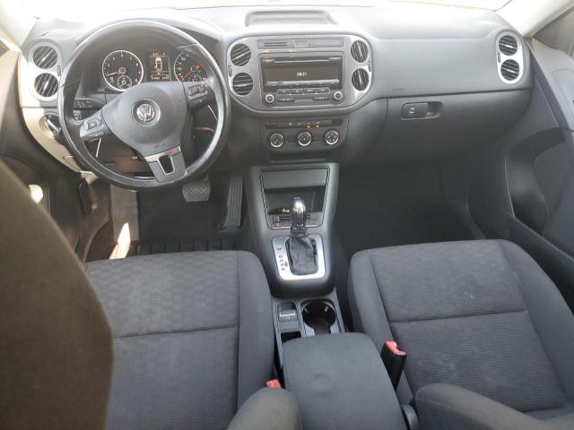 WVGAV3AX9DW598798 - 2013 VOLKSWAGEN TIGUAN S SILVER photo 8