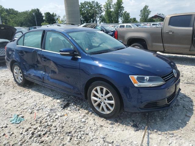 3VWDP7AJ1DM436935 - 2013 VOLKSWAGEN JETTA SE BLUE photo 4